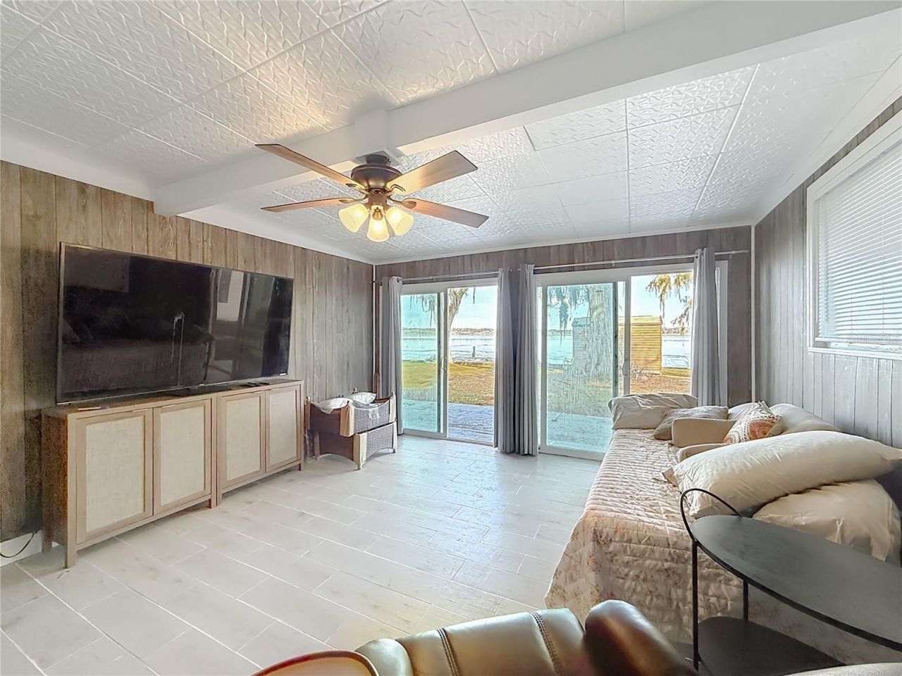 4192 Cr 400, Lake Panasoffkee, FL 33538 Photo