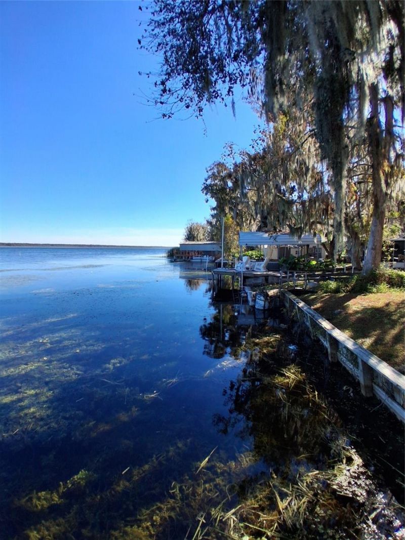 4192 Cr 400, Lake Panasoffkee, FL 33538 Photo