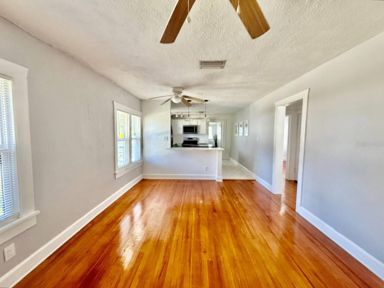 2120 46th Av N, Saint Petersburg, FL 33714 Photo