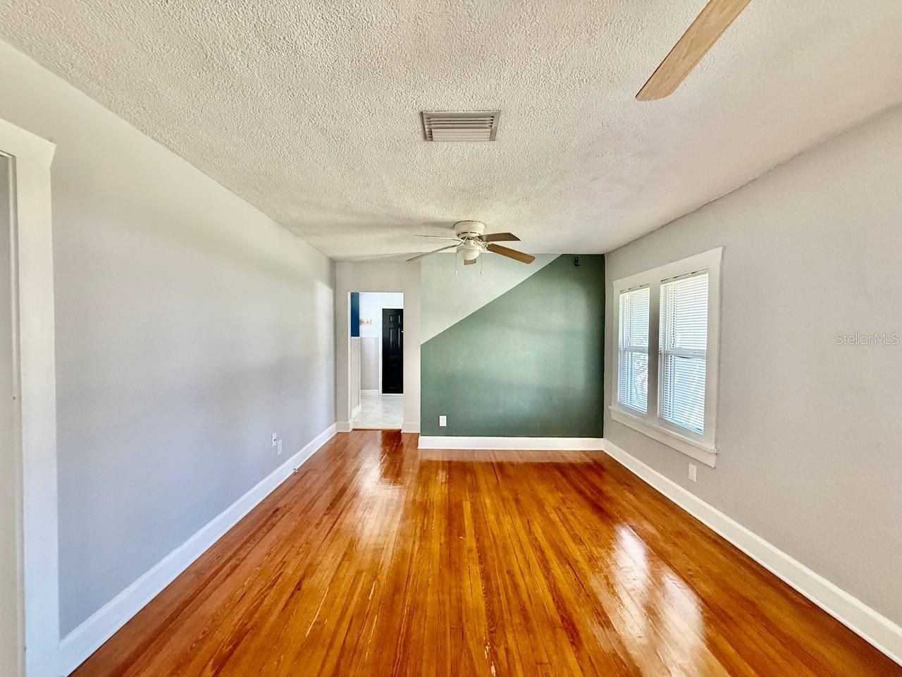 2120 46th Av N, Saint Petersburg, FL 33714 Photo