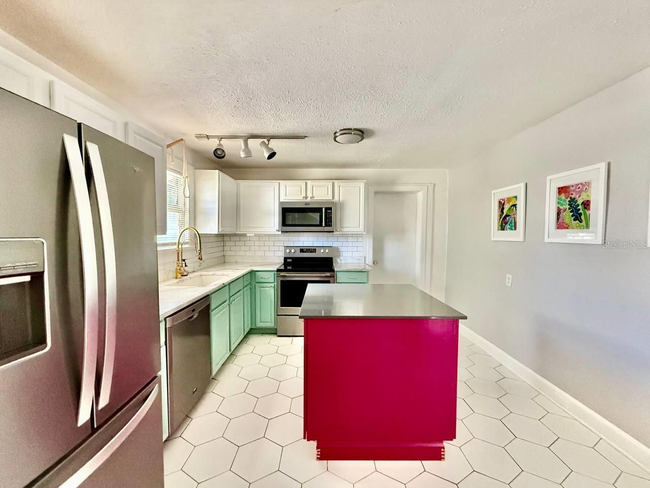 2120 46th Av N, Saint Petersburg, FL 33714 Photo