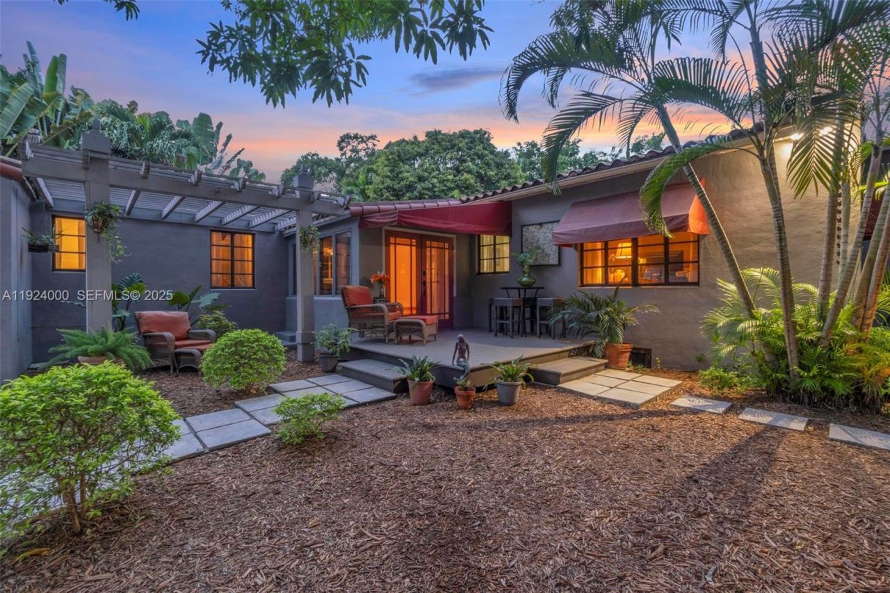 492 NE 55th St, Miami, FL 33137 Photo