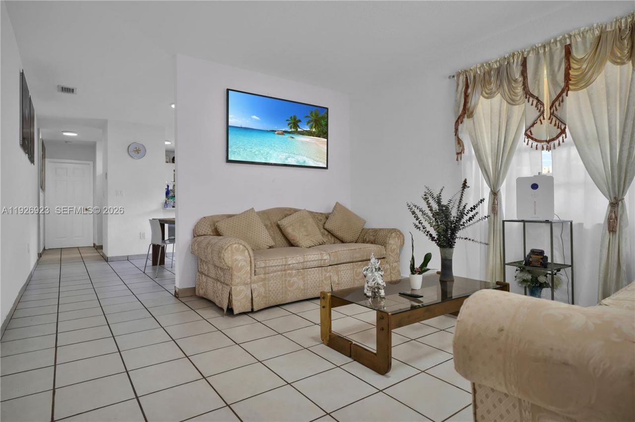 3001 SW 132nd Ave, Miami, FL 33175 Photo