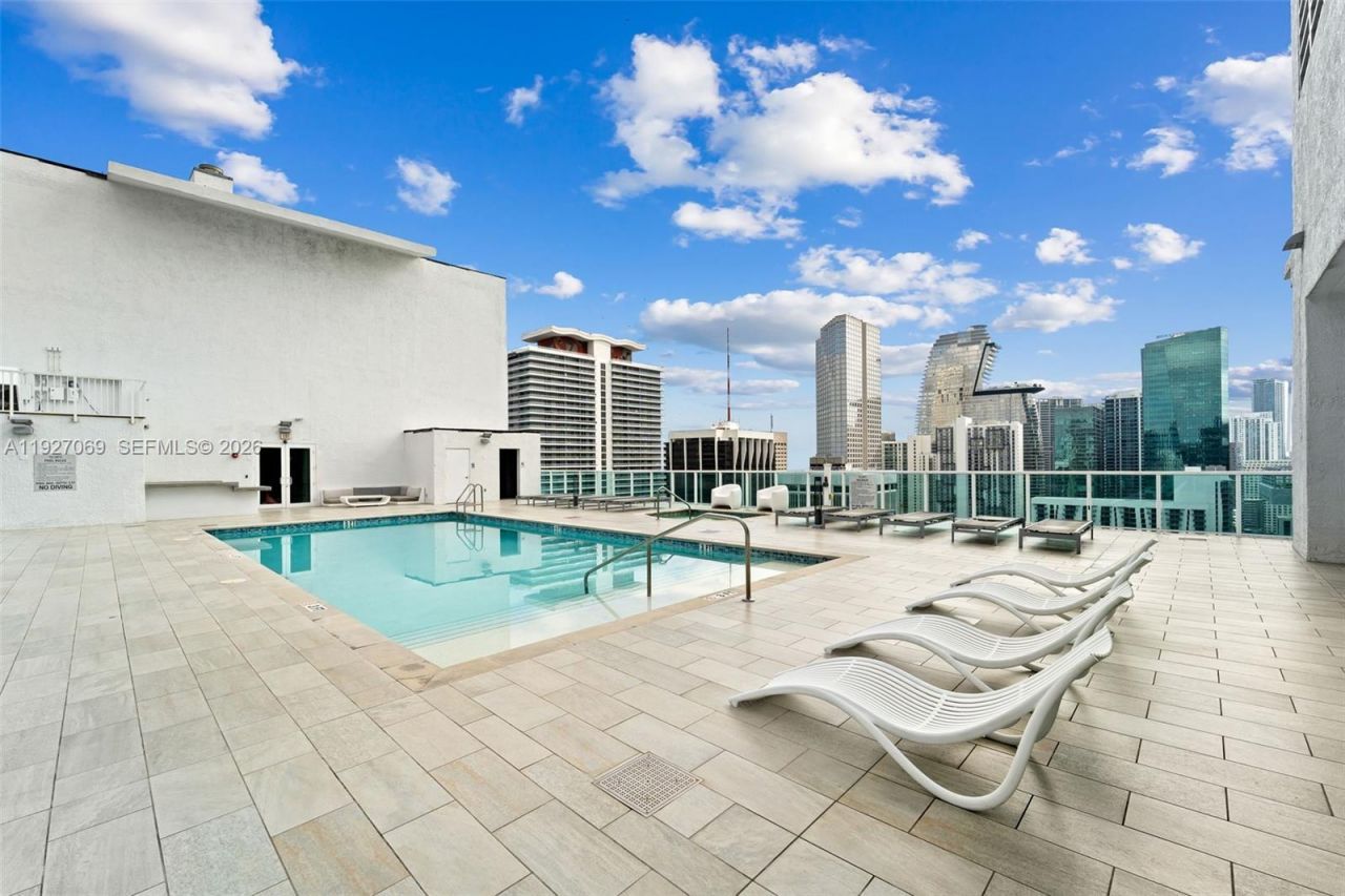 133 NE 2nd Ave, Unit 1905, Miami, FL 33132 Photo