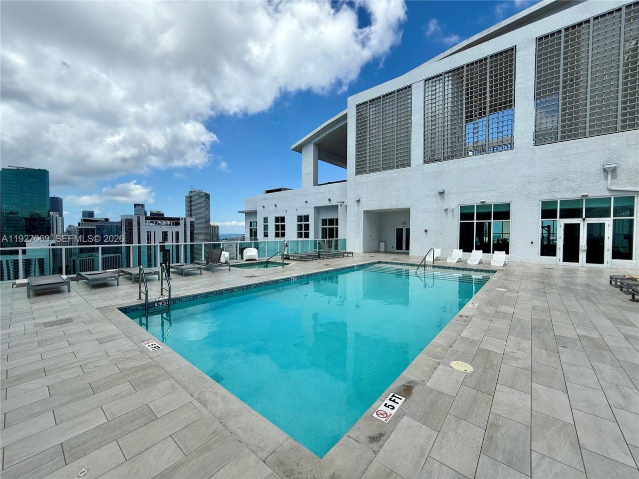 133 NE 2nd Ave, Unit 1905, Miami, FL 33132 Photo