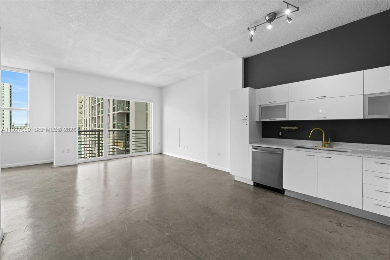 133 NE 2nd Ave, Unit 1905, Miami, FL 33132 Photo