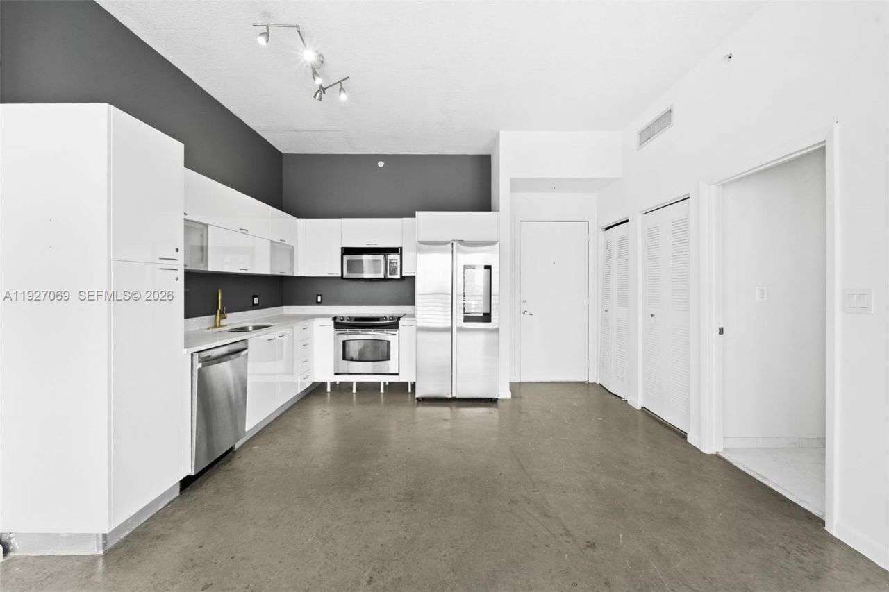 133 NE 2nd Ave, Unit 1905, Miami, FL 33132 Photo