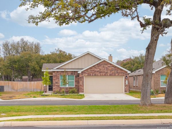 9250 Landa Fls, San Antonio, TX 78254
