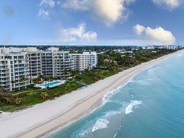 1063 Hillsboro Mile, Unit 301, Hillsboro Beach, FL 33062