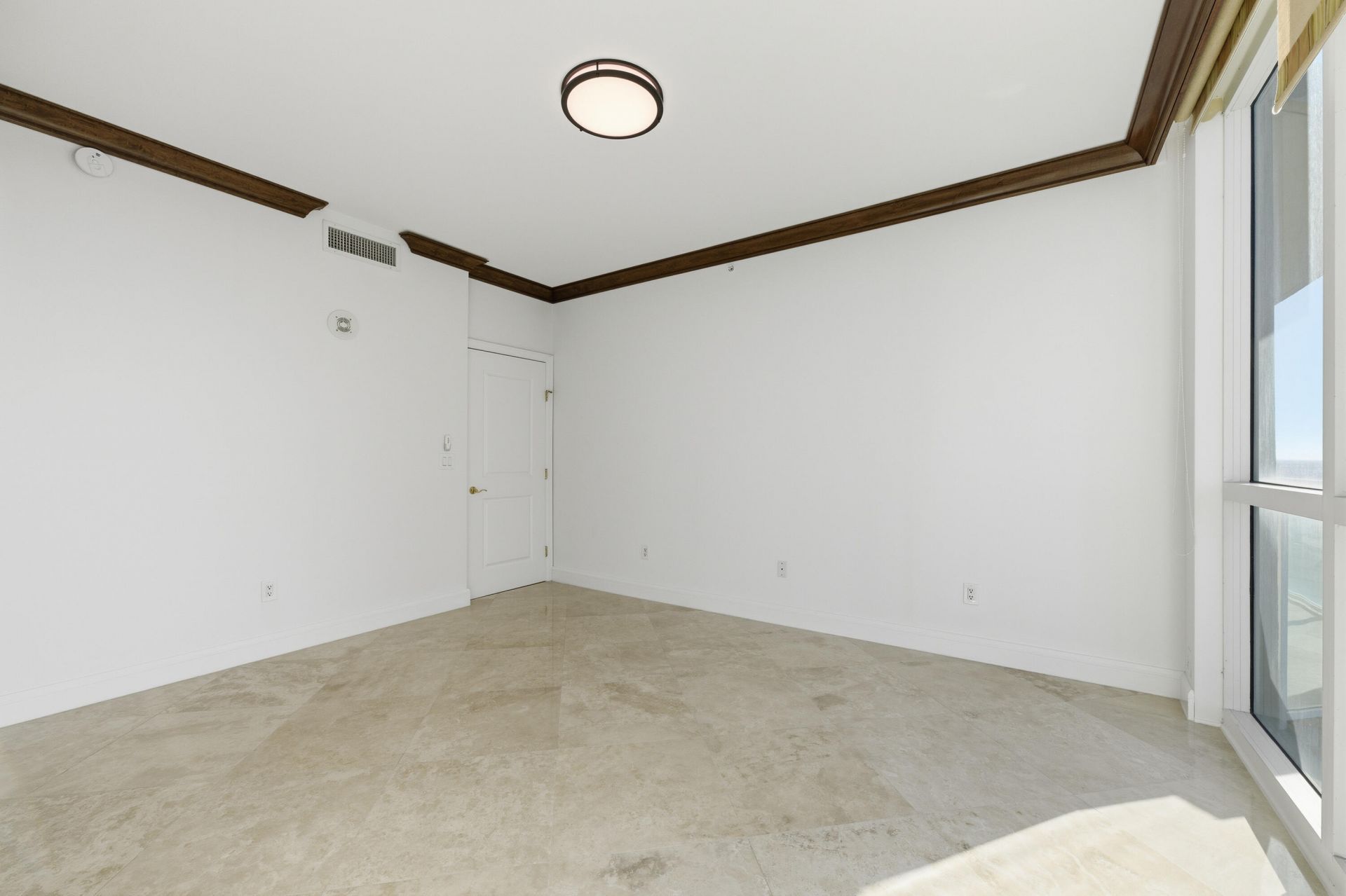 1063 Hillsboro Mile, Unit 301, Hillsboro Beach, FL 33062 Photo