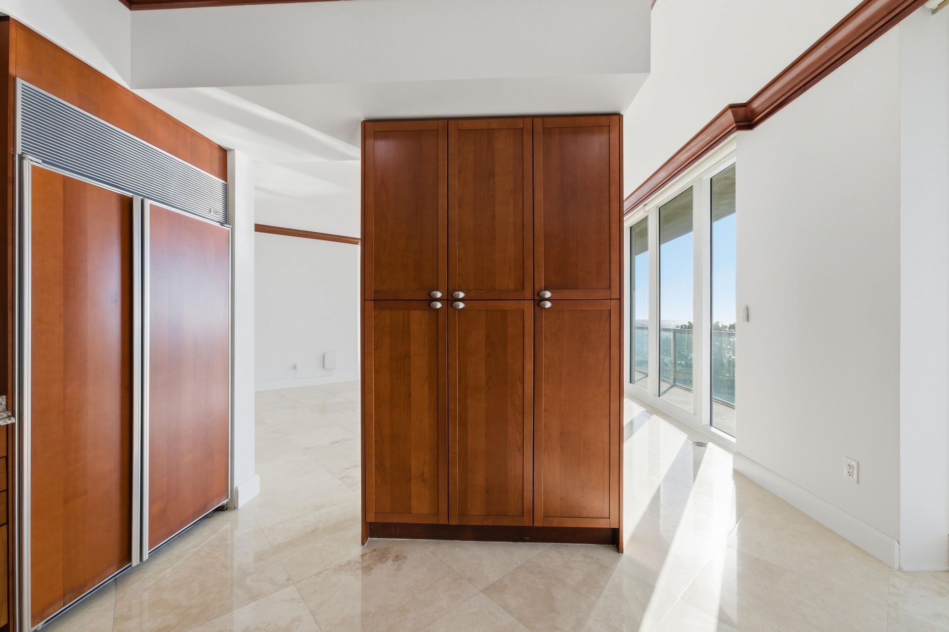 1063 Hillsboro Mile, Unit 301, Hillsboro Beach, FL 33062 Photo