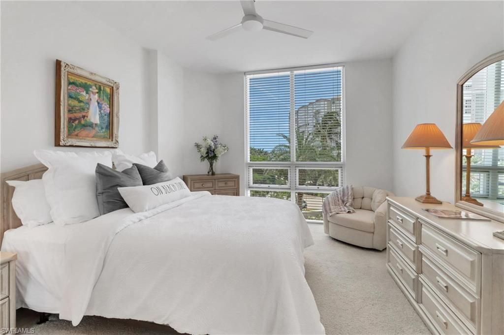 4255 Gulf Shore Blvd N, Unit 201, Naples, FL 34103 Photo