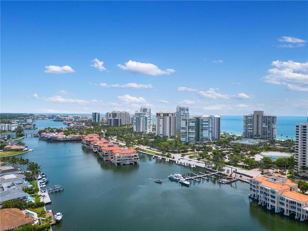 4255 Gulf Shore Blvd N, Unit 201, Naples, FL 34103 Photo