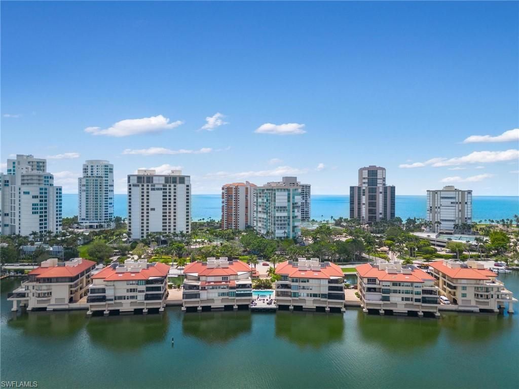 4255 Gulf Shore Blvd N, Unit 201, Naples, FL 34103 Photo
