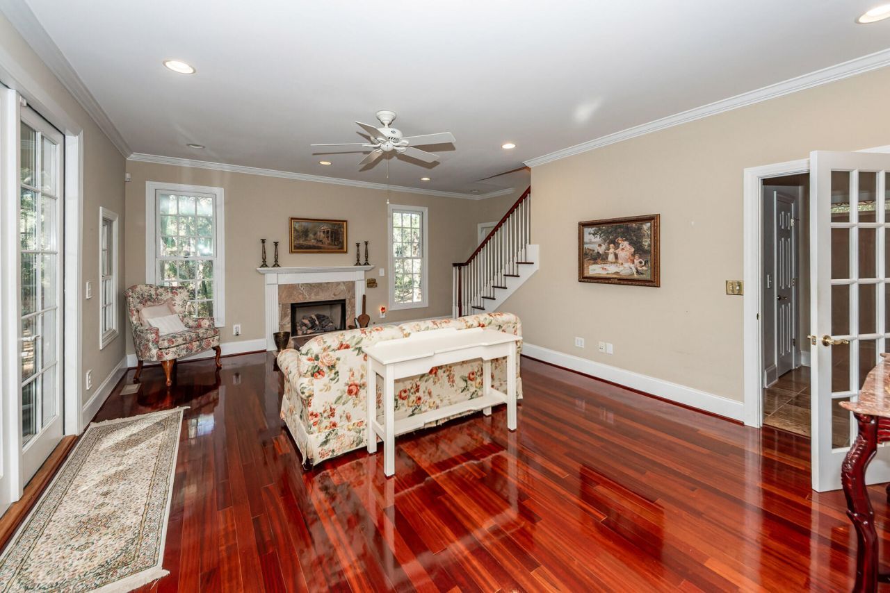 6976 Maybank Highway Photo 24