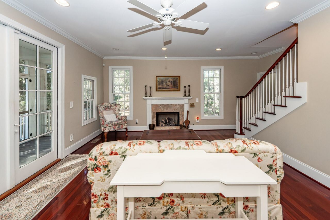 6976 Maybank Highway Photo 25