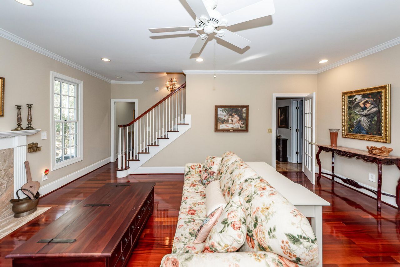 6976 Maybank Highway Photo 29