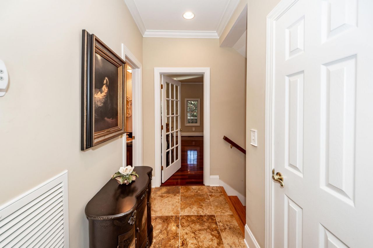 6976 Maybank Highway Photo 34