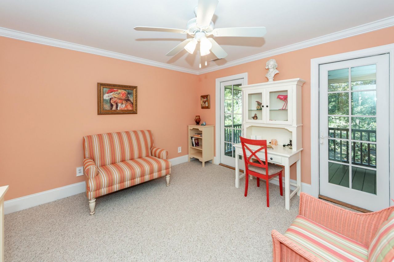 6976 Maybank Highway Photo 37