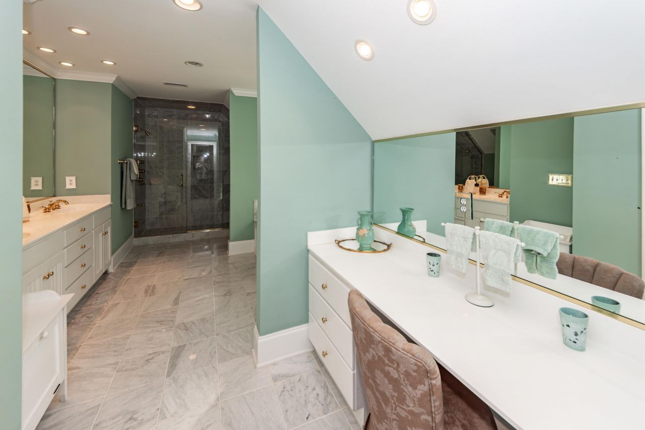 6976 Maybank Highway Photo 58