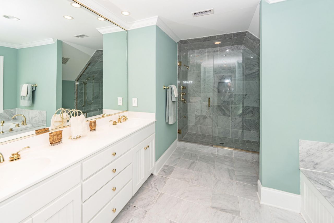 6976 Maybank Highway Photo 59