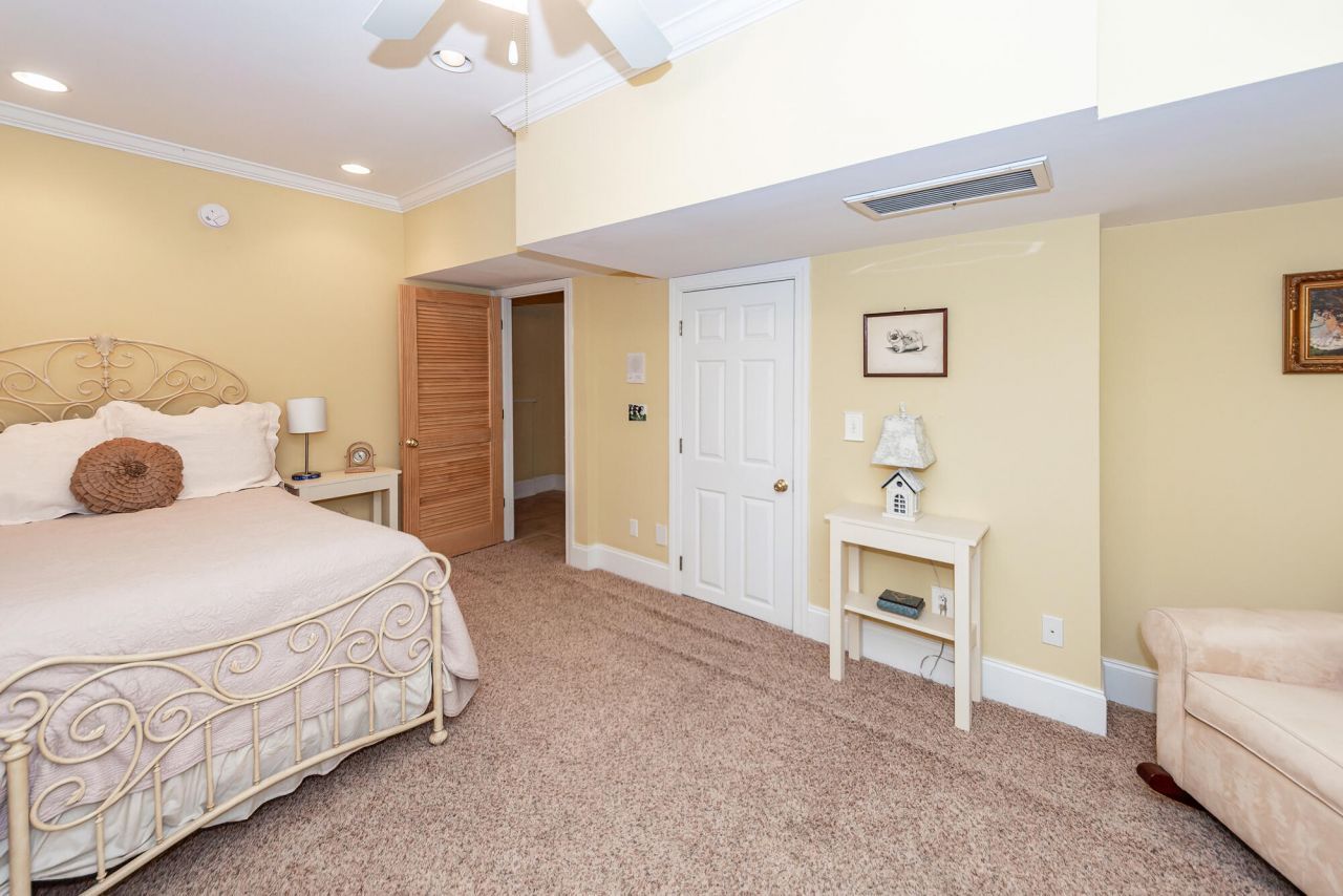 6976 Maybank Highway Photo 75