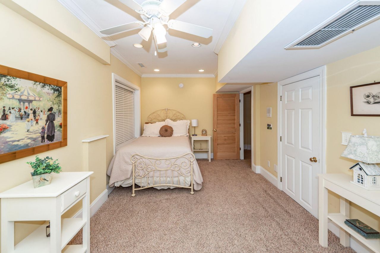 6976 Maybank Highway Photo 79