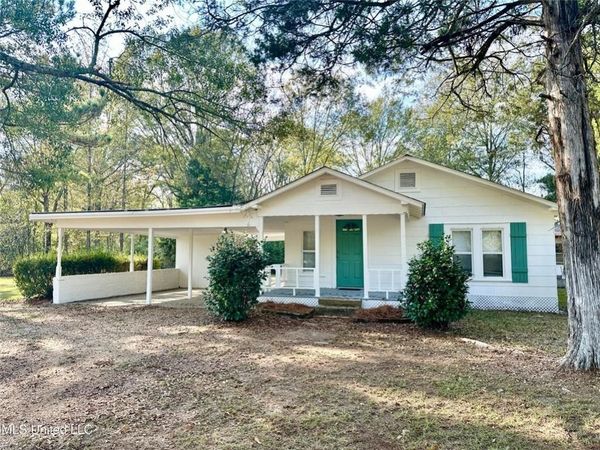 1633 NE NEW SIGHT Drive, Brookhaven, MS 39601