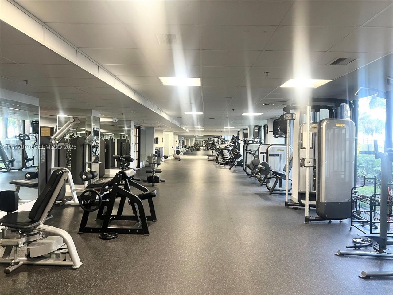 540 Brickell Key Dr, Unit 214, Miami, FL 33131 Photo