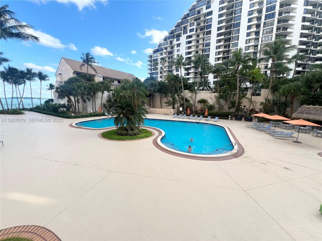 540 Brickell Key Dr, Unit 214, Miami, FL 33131 Photo