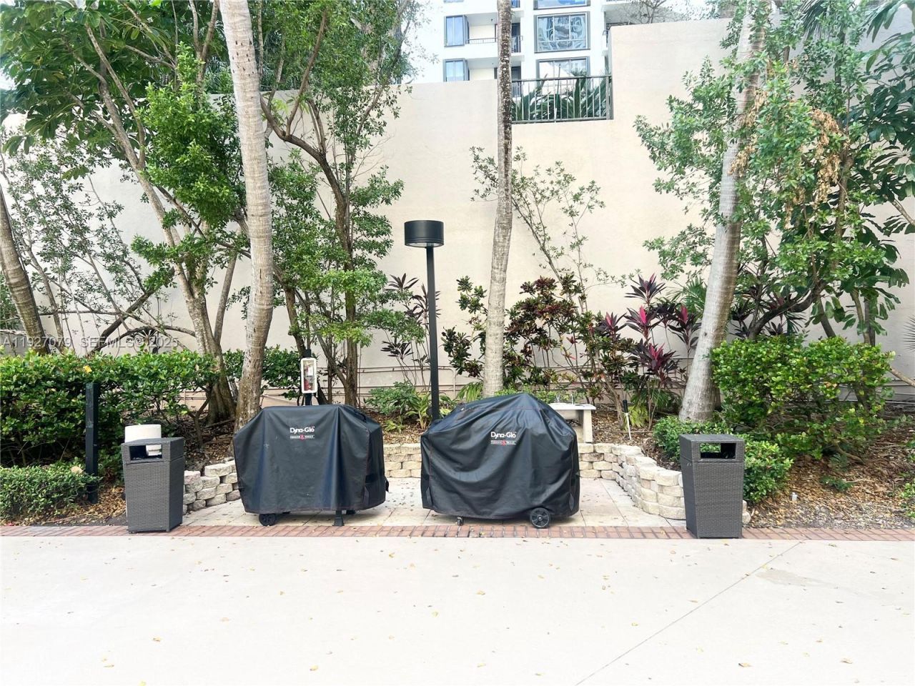 540 Brickell Key Dr, Unit 214, Miami, FL 33131 Photo