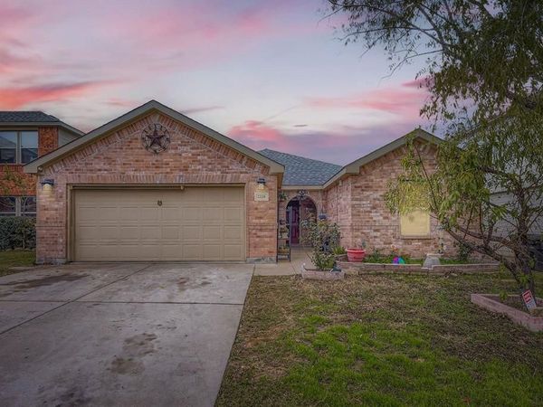 2228 Sims Drive, Fort Worth, TX 76119