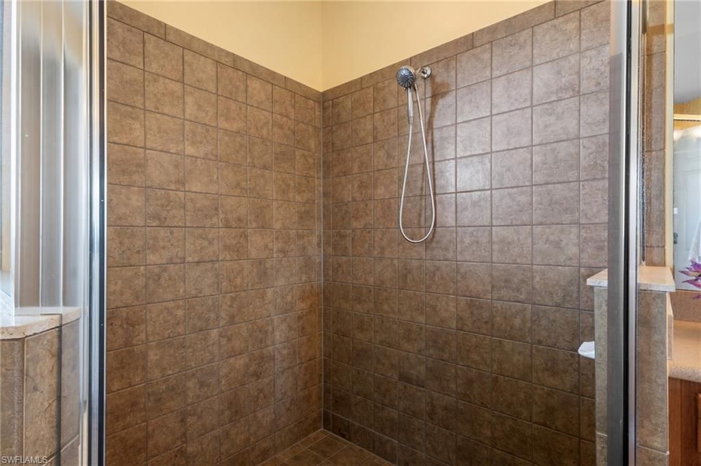 2467 Ashbury Cir, Cape Coral, FL 33991 Photo