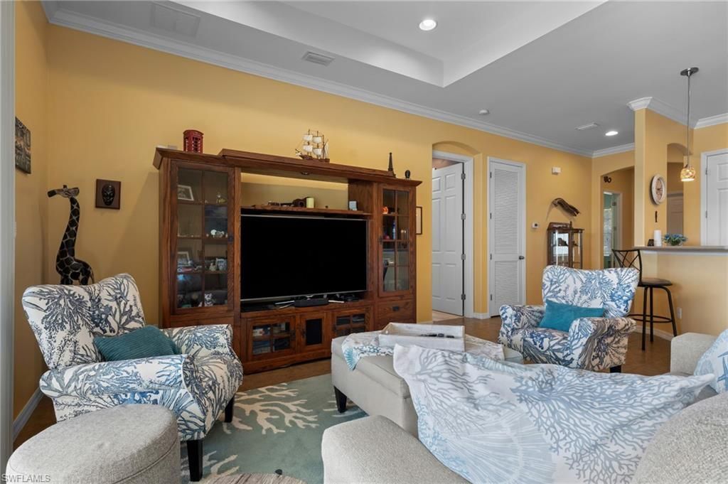 2467 Ashbury Cir, Cape Coral, FL 33991 Photo