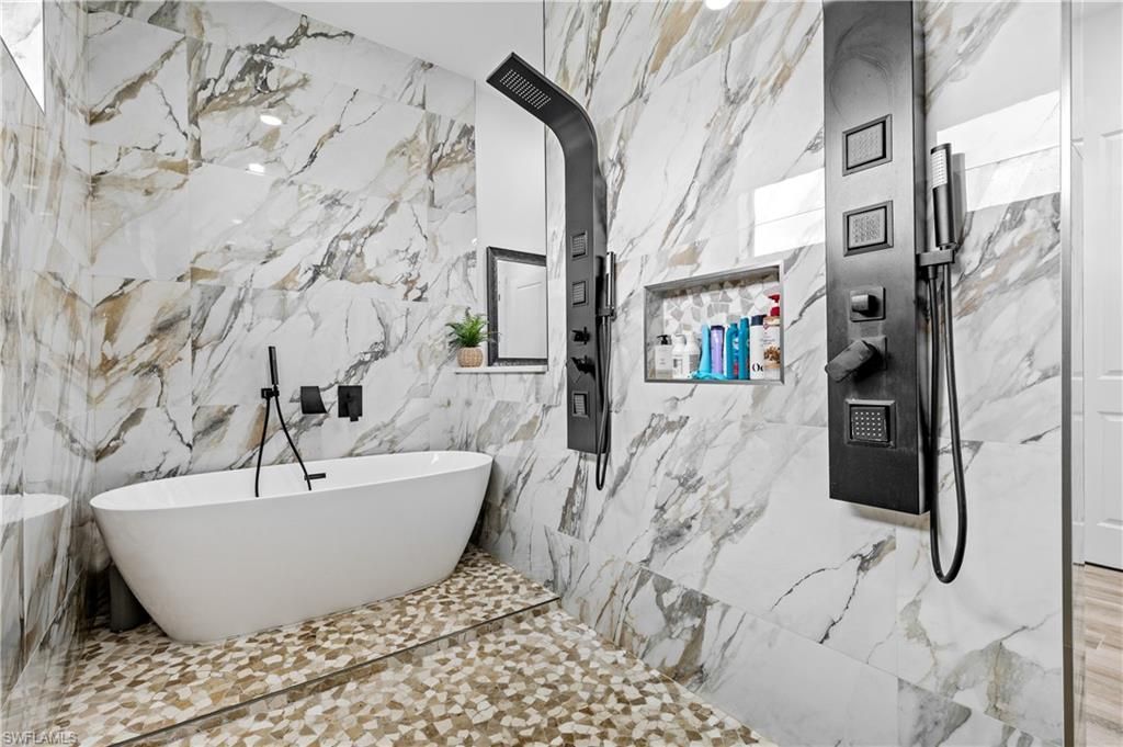 1810 SW 42nd St, Cape Coral, FL 33914 Photo