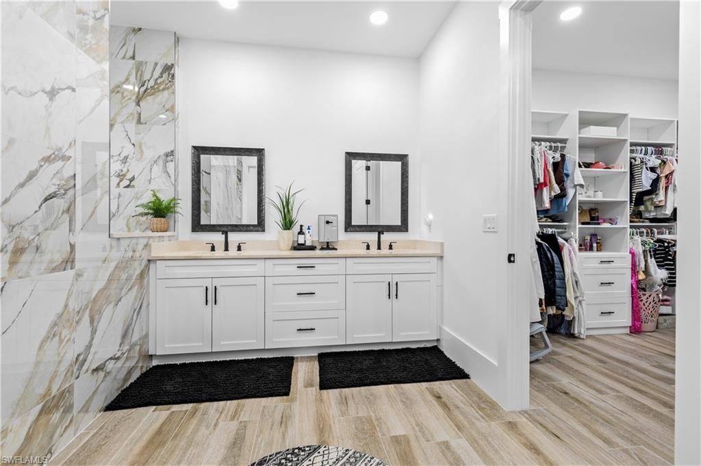 1810 SW 42nd St, Cape Coral, FL 33914 Photo