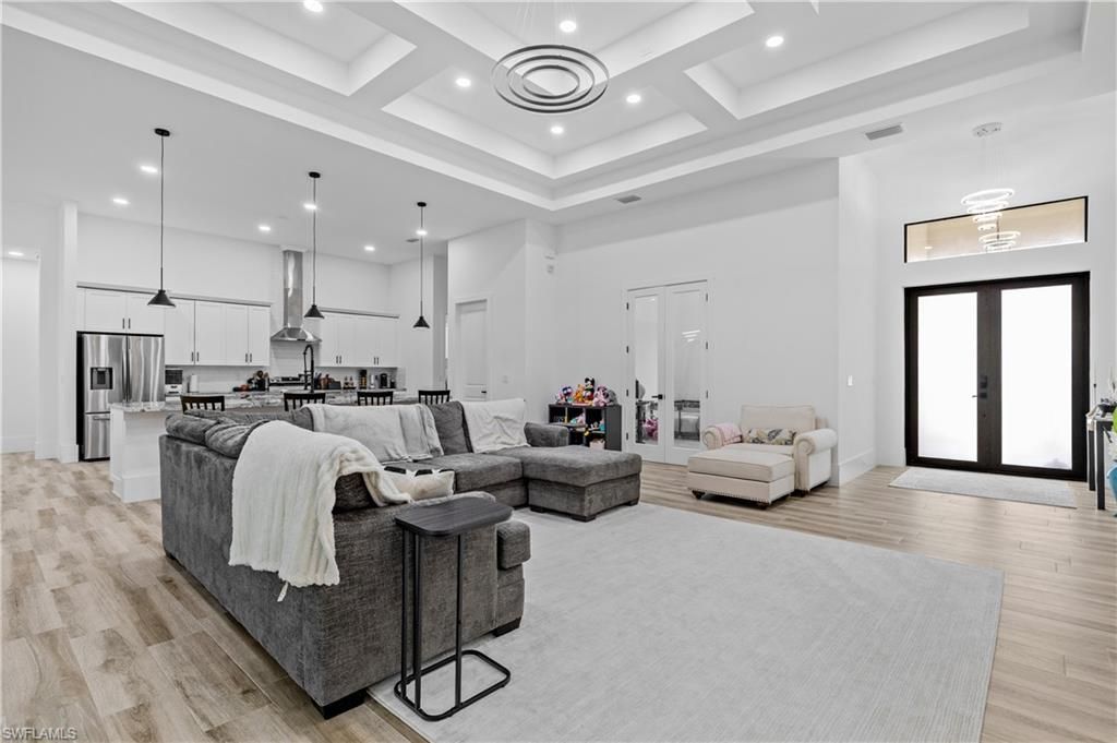 1810 SW 42nd St, Cape Coral, FL 33914 Photo