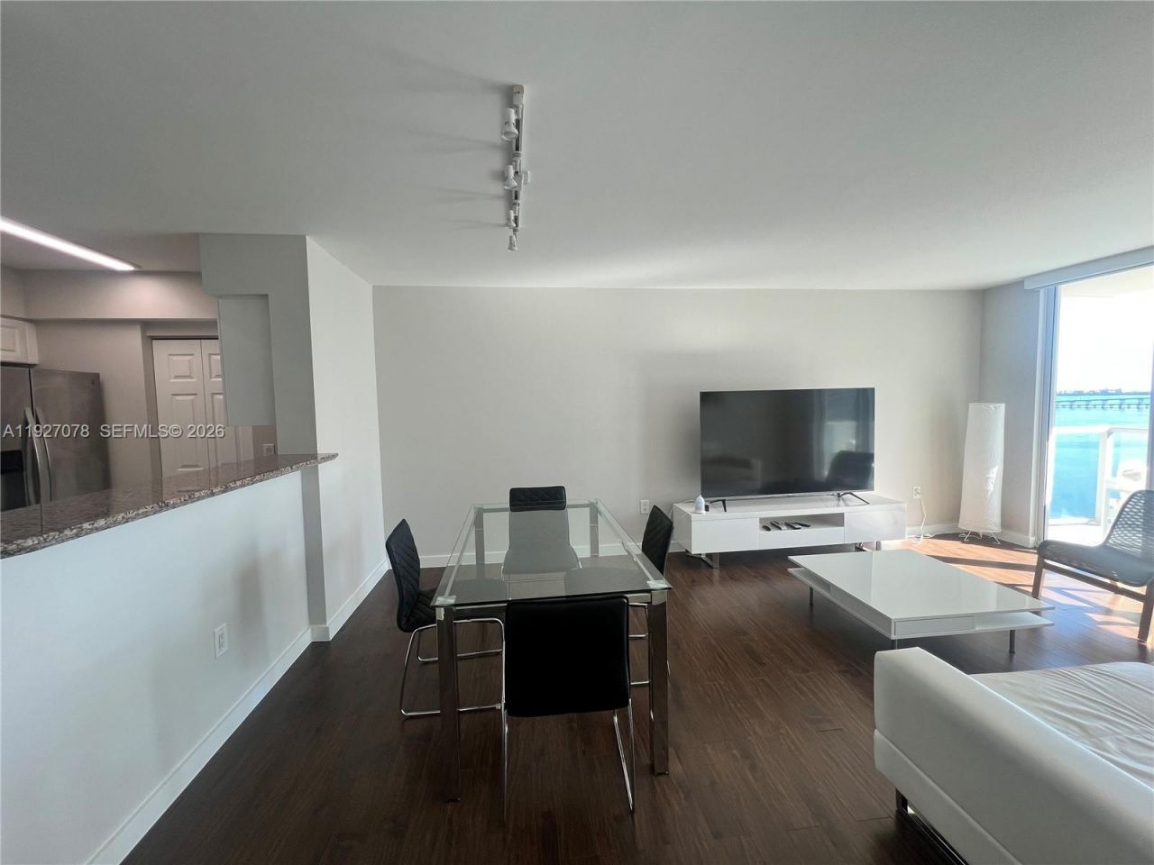 1155 Brickell Bay Dr, Unit 1607, Miami, FL 33131 Photo