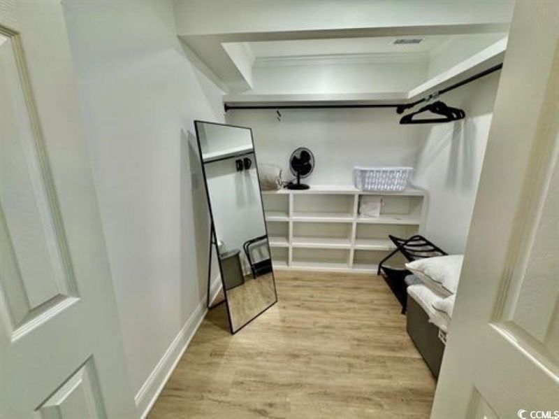 37 Geney Ln. Photo 13