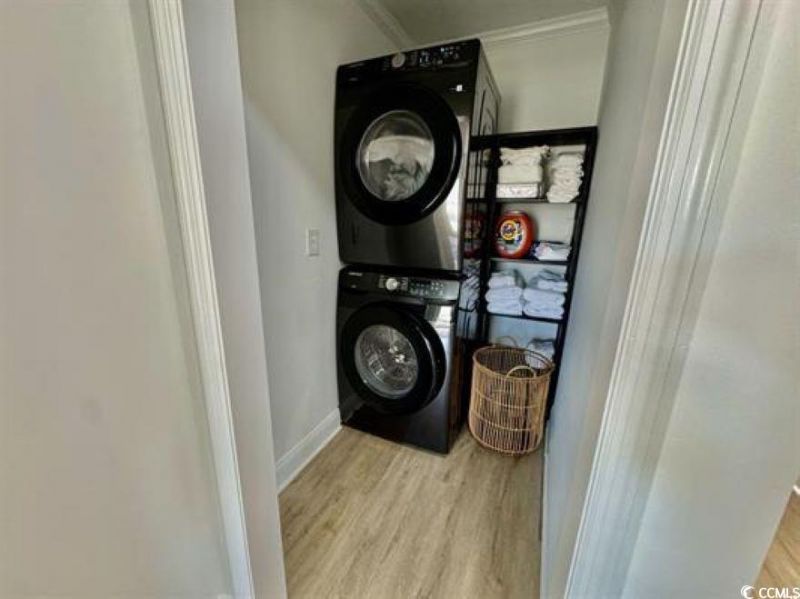 37 Geney Ln. Photo 16