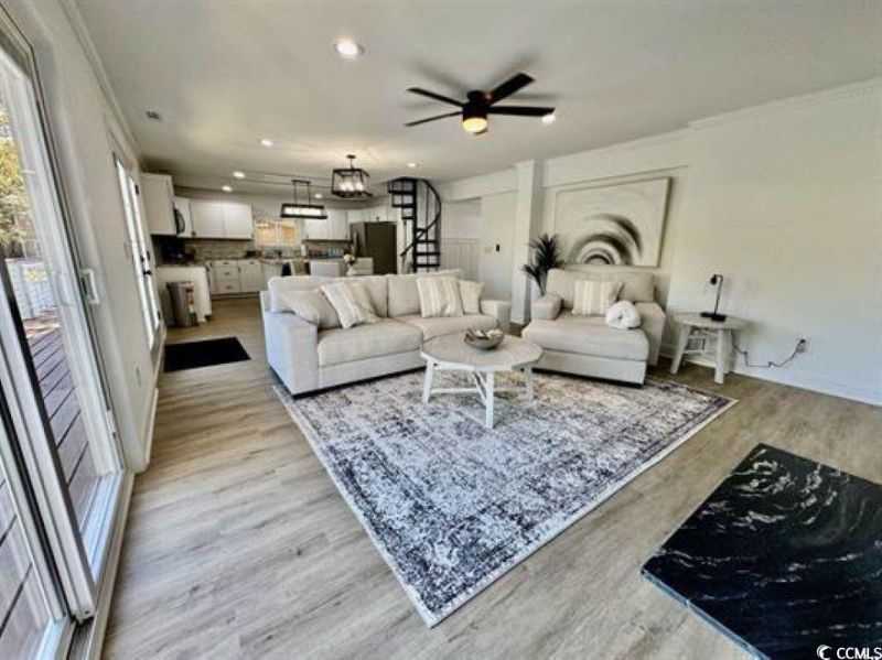 37 Geney Ln. Photo 7