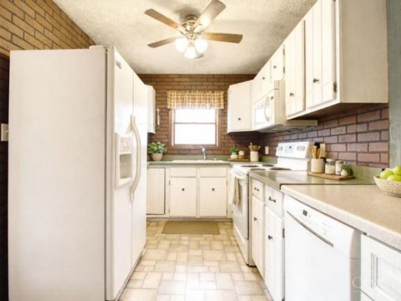 813 Jack Roush Way, Manchester, OH 45144 Photo 13