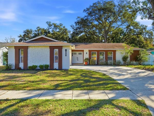 10997 117TH STREET, SEMINOLE, FL 33778