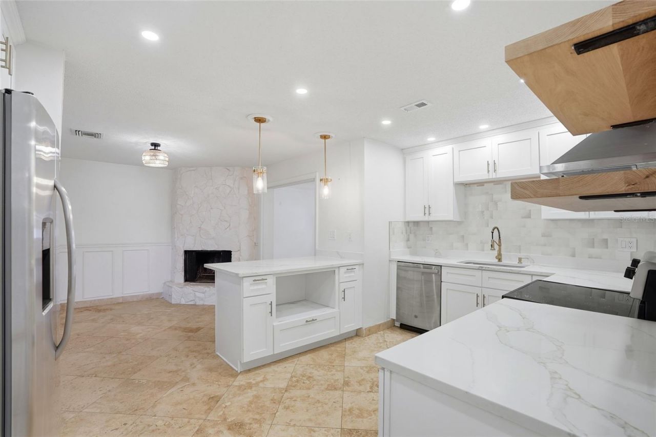 10997 117th Street, Seminole, FL 33778 Photo