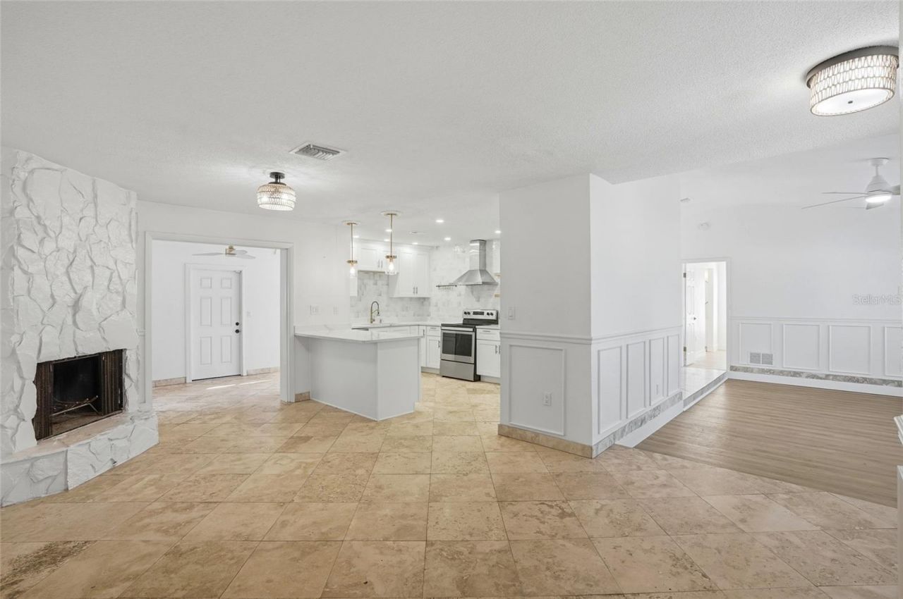 10997 117th Street, Seminole, FL 33778 Photo