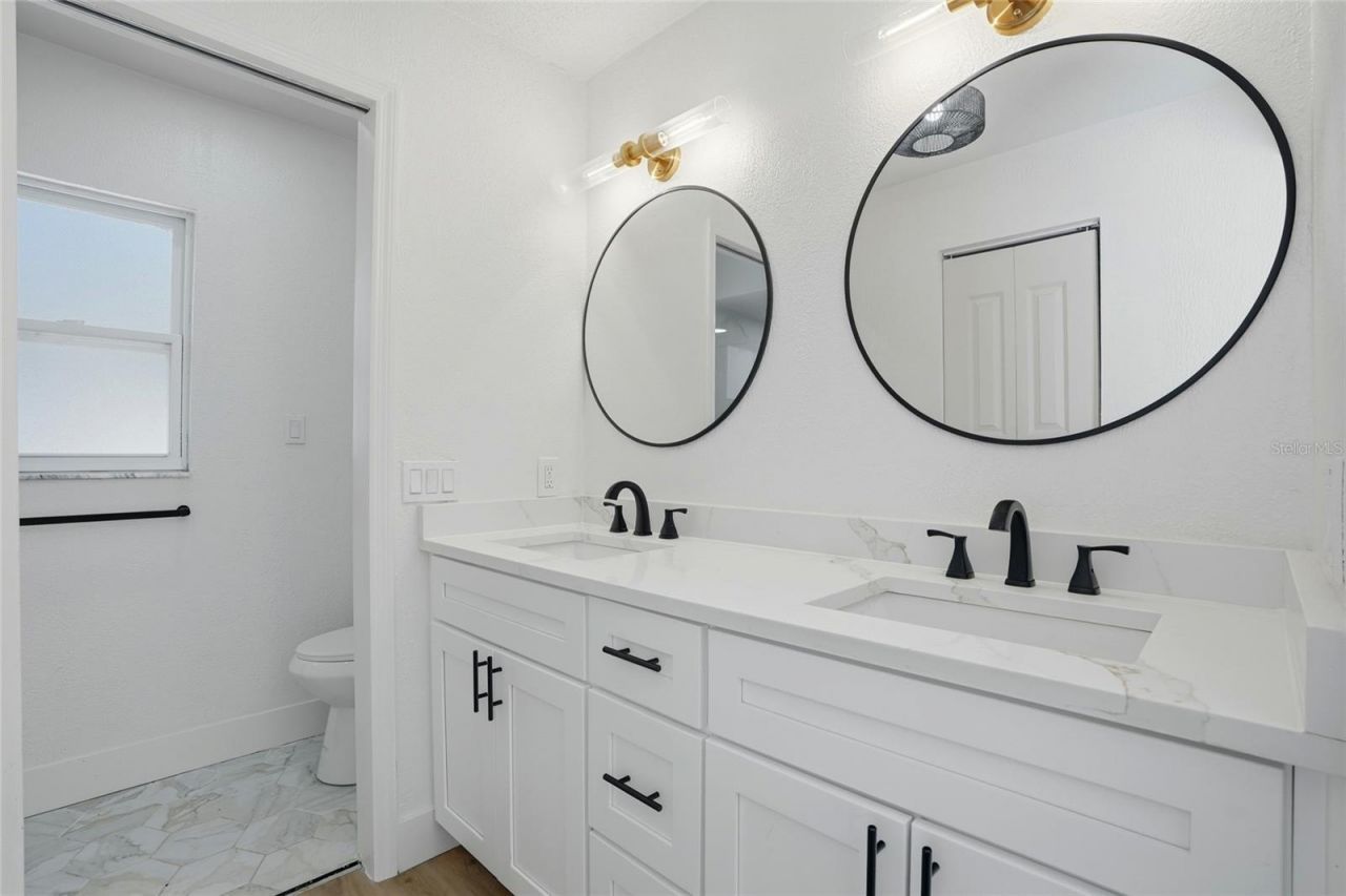 10997 117th Street, Seminole, FL 33778 Photo