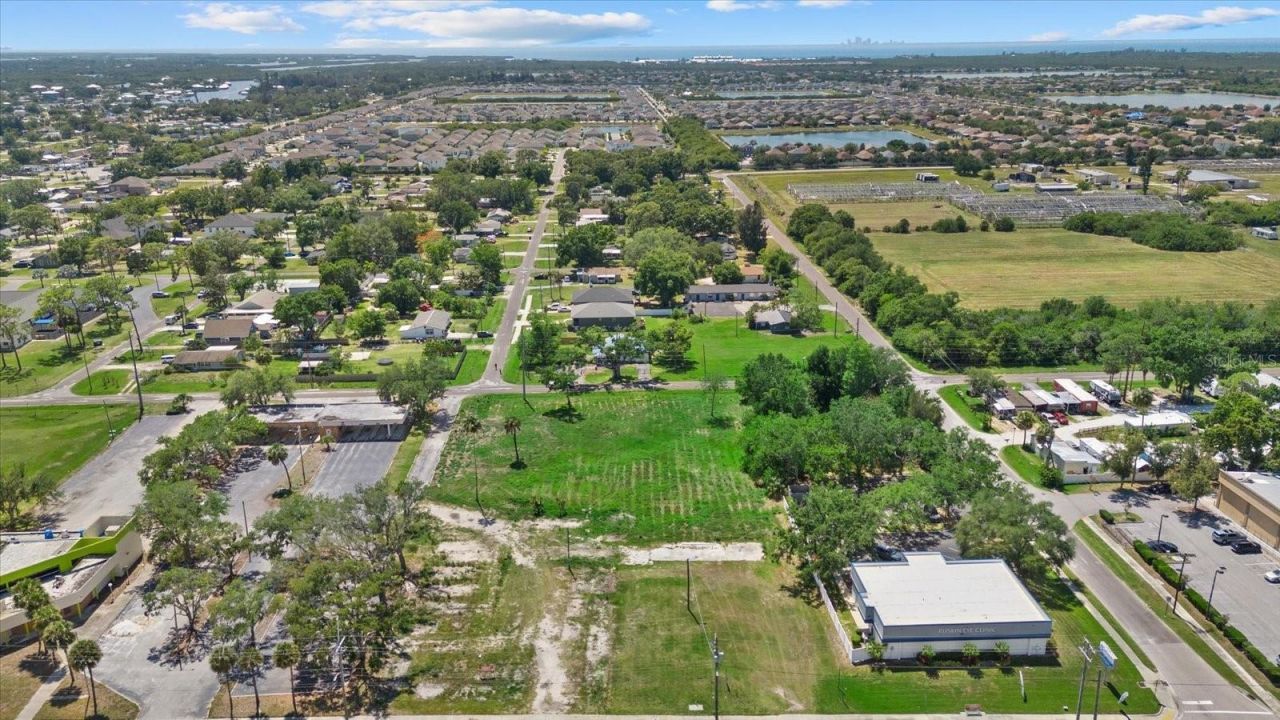 610 N Us Highway 41, Ruskin, FL 33570 Photo
