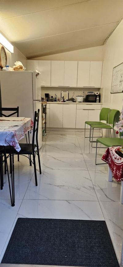 6400 SW 63rd Ave, South Miami, FL 33143 Photo