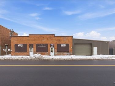 906 Burnet Avenue, Syracuse, NY 13203