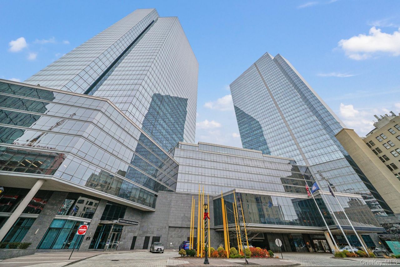 1 Renaissance Square, Unit 15E, White Plains, NY 10601 Main Photo